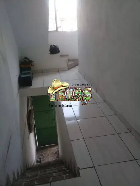 Sobrado com 2 quartos à venda, 150m2 em Conjunto Residencial José Bonifácio, São Paulo - SP - imagem 4 Foto 4 de Sobrado com 2 quartos à venda, 150m2 em Conjunto Residencial José Bonifácio, São Paulo - SP