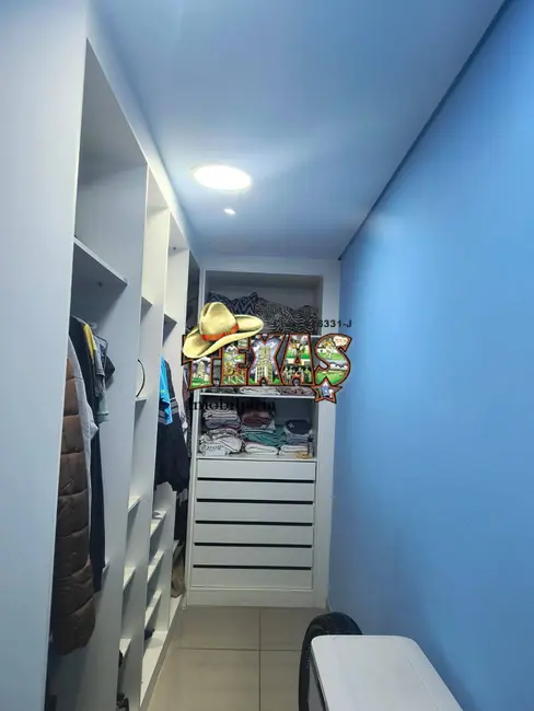 Sobrado com 6 quartos à venda, 187m2 em Parque Guarani, São Paulo - SP - imagem 4 Foto 4 de Sobrado com 6 quartos à venda, 187m2 em Parque Guarani, São Paulo - SP