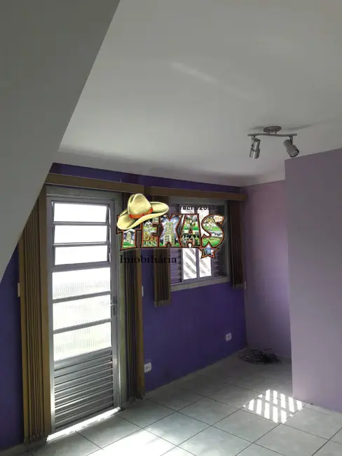 Sobrado com 4 quartos à venda, 150m2 em Cidade Antônio Estevão de Carvalho, São Paulo - SP - imagem 5 Foto 5 de Sobrado com 4 quartos à venda, 150m2 em Cidade Antônio Estevão de Carvalho, São Paulo - SP