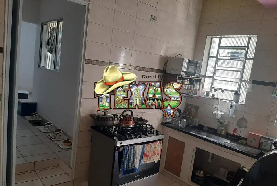 Sobrado com 3 quartos para alugar, 356m2 em Cidade Mãe do Céu, São Paulo - SP - imagem 3 Foto 3 de Sobrado com 3 quartos para alugar, 356m2 em Cidade Mãe do Céu, São Paulo - SP