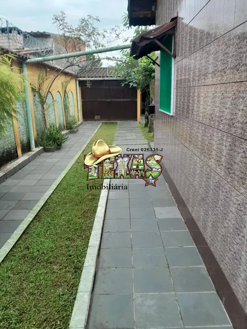 Foto 9 de Casa com 2 quartos à venda, 243m2 em Bertioga - SP