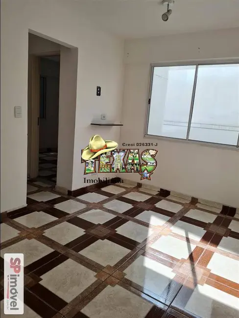 Foto 3 de Apartamento com 2 quartos à venda, 40m2 em Vila Taquari, São Paulo - SP