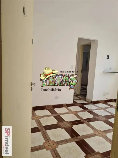 Foto 2 de Apartamento com 2 quartos à venda, 40m2 em Vila Taquari, São Paulo - SP