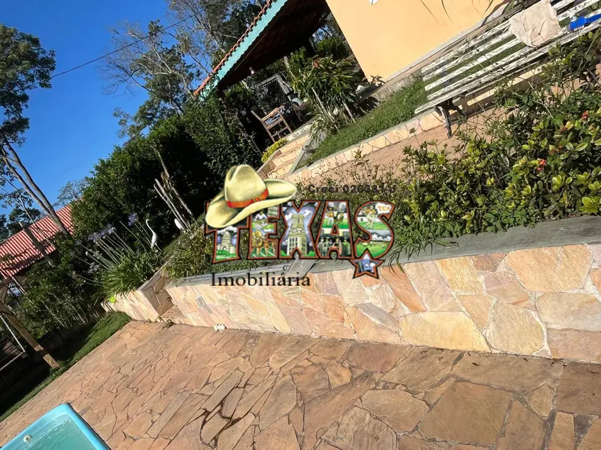 Casa de Condomínio com 2 quartos para alugar, 460m2 em Alto Da Serra (Mailasqui), Sao Roque - SP - imagem 2 Foto 2 de Casa de Condomínio com 2 quartos para alugar, 460m2 em Alto Da Serra (Mailasqui), Sao Roque - SP