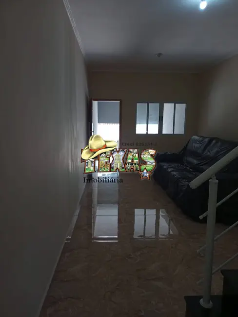 Sobrado com 3 quartos à venda, 110m2 em Cidade Líder, São Paulo - SP - imagem 2 Foto 2 de Sobrado com 3 quartos à venda, 110m2 em Cidade Líder, São Paulo - SP