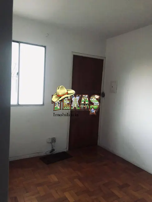 Foto 3 de Apartamento com 2 quartos para alugar, 42m2 em Vila Regina ( Zona Leste), São Paulo - SP