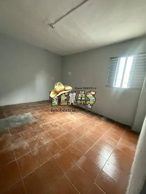 Foto 3 de Casa com 3 quartos para alugar, 100m2 em Jardim Itapemirim, São Paulo - SP