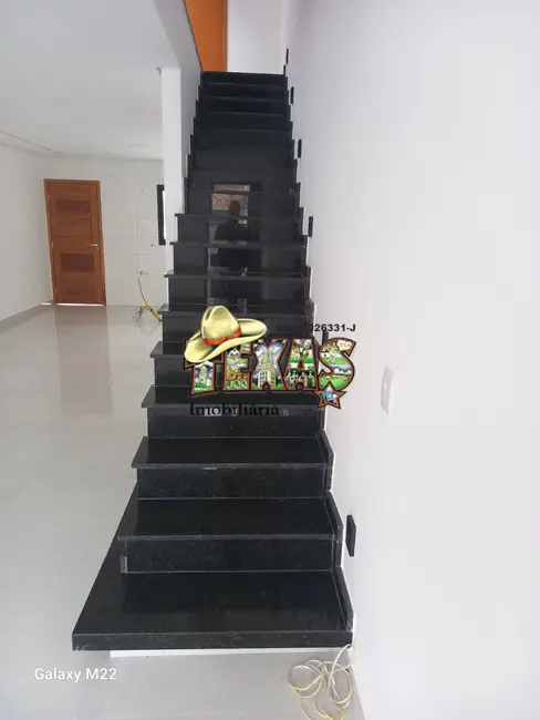 Foto 2 de Sobrado com 3 quartos à venda, 190m2 em Vila São Geraldo, São Paulo - SP