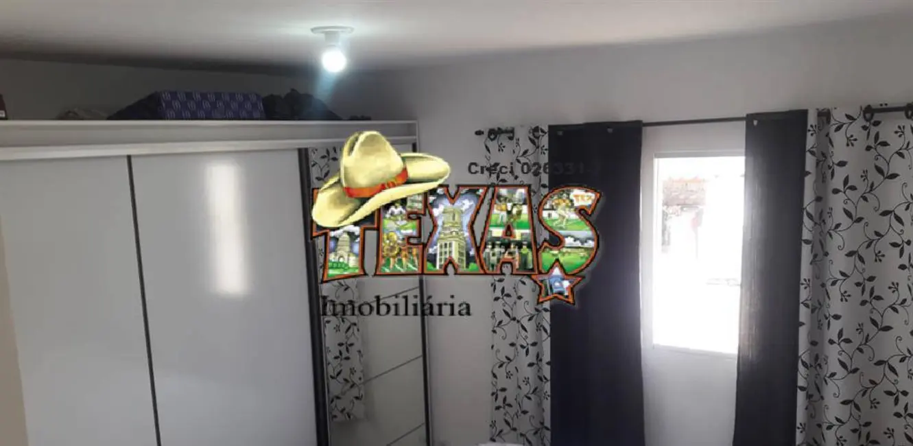 Foto 6 de Casa de Condomínio com 2 quartos à venda, 90m2 em Vila Paranaguá, São Paulo - SP
