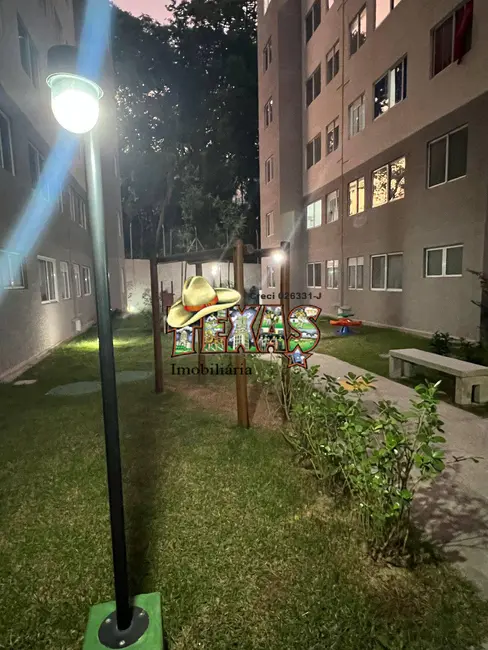 Foto 3 de Apartamento com 2 quartos para alugar, 40m2 em Jardim Helian, São Paulo - SP