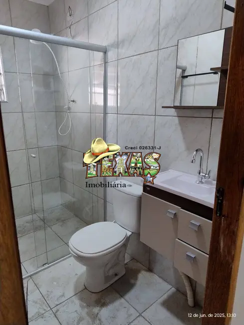 Foto 2 de Casa com 4 quartos à venda, 250m2 em Jardim Míriam, Suzano - SP