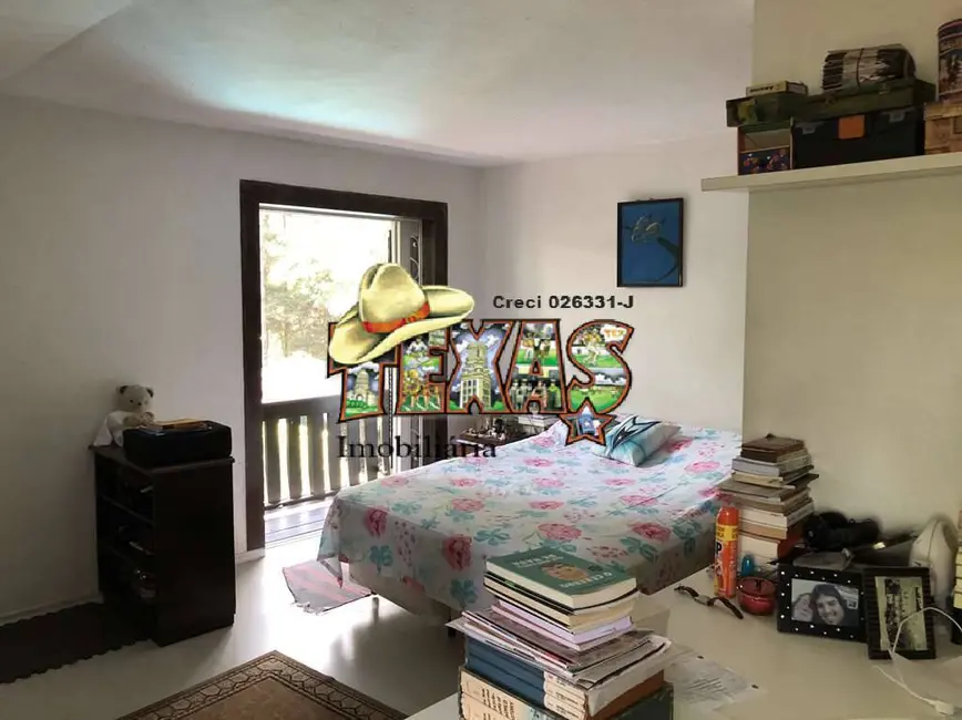 Foto 8 de Chácara com 3 quartos à venda, 2385m2 em Chácara São João, Carapicuiba - SP