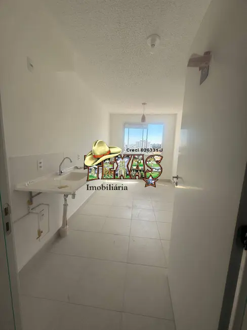 Foto 9 de Apartamento com 2 quartos para alugar, 32m2 em Vila Carmosina, São Paulo - SP