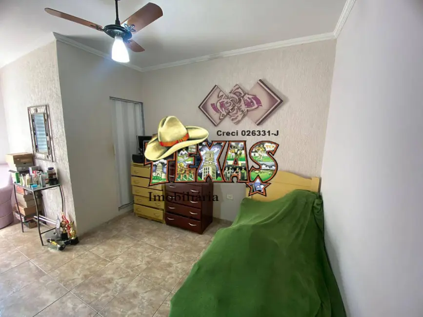 Foto 2 de Sobrado com 2 quartos à venda, 120m2 em Jardim Itapemirim, São Paulo - SP