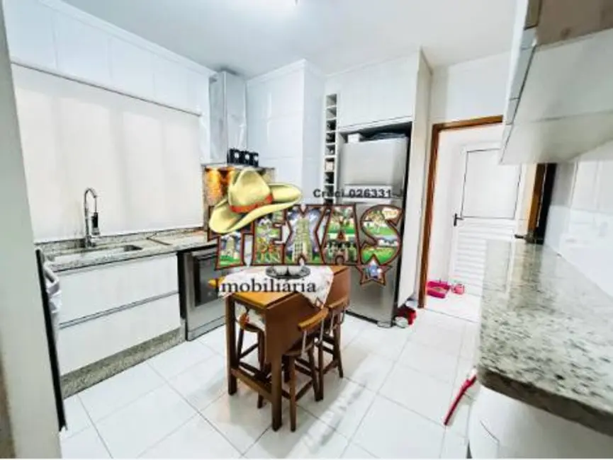 Foto 4 de Casa de Condomínio com 3 quartos à venda, 350m2 em Cidade Mãe do Céu, São Paulo - SP