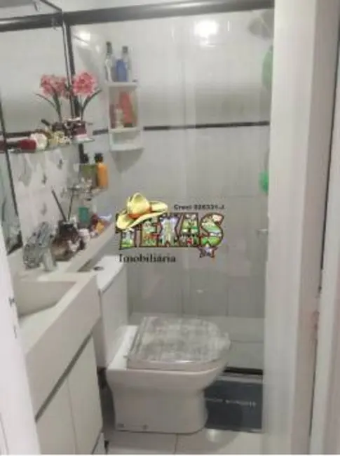Foto 3 de Apartamento com 2 quartos à venda, 40m2 em Vila Carmosina, São Paulo - SP