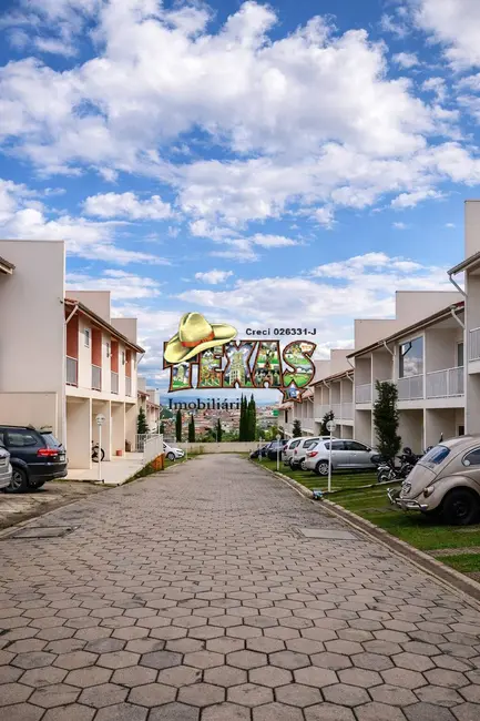 Foto 3 de Casa de Condomínio com 2 quartos à venda, 90m2 em Jardim Dayse, Ferraz De Vasconcelos - SP