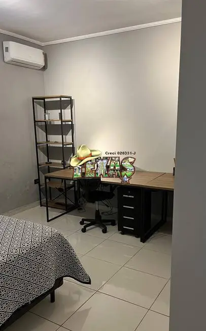 Foto 2 de Casa com 4 quartos à venda, 206m2 em Peruibe - SP
