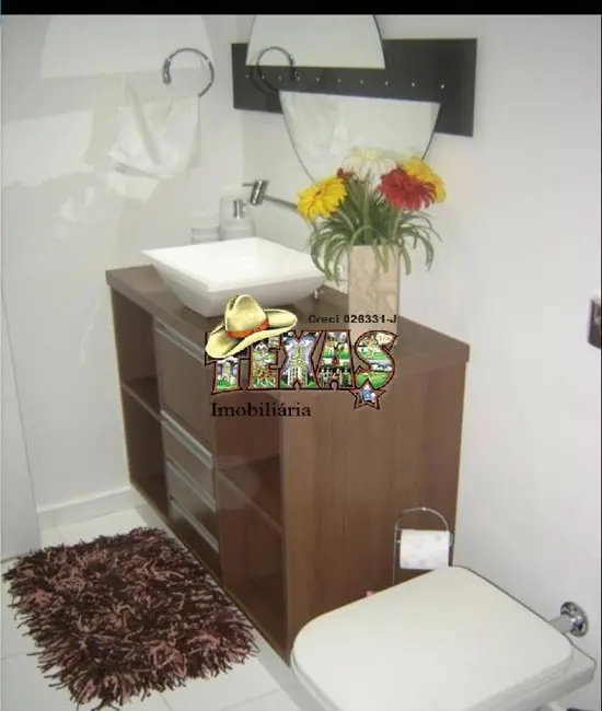 Sobrado com 3 quartos à venda, 270m2 em Vila Carrão, São Paulo - SP - imagem 8 Foto 8 de Sobrado com 3 quartos à venda, 270m2 em Vila Carrão, São Paulo - SP