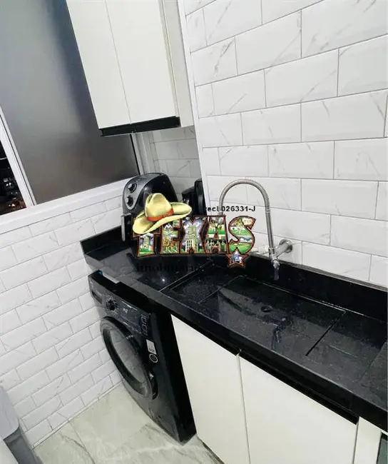 Foto 3 de Apartamento com 2 quartos para alugar, 40m2 em Guaiaúna, São Paulo - SP
