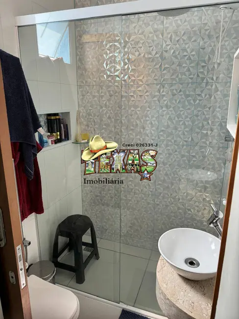 Foto 2 de Casa com 4 quartos à venda, 195m2 em Parque Boturussu, São Paulo - SP