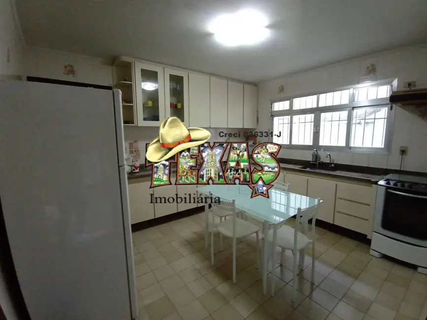 Sobrado com 2 quartos à venda, 230m2 em Vila Carrão, São Paulo - SP - imagem 8 Foto 8 de Sobrado com 2 quartos à venda, 230m2 em Vila Carrão, São Paulo - SP