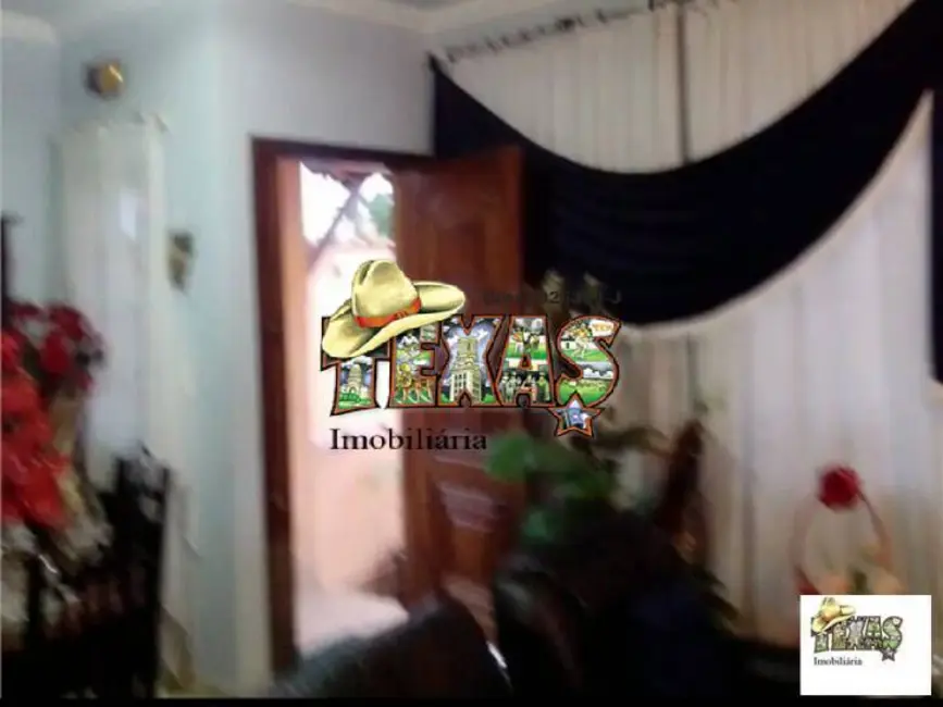 Sobrado com 4 quartos à venda, 250m2 em Cidade Antônio Estevão de Carvalho, São Paulo - SP - imagem 8 Foto 8 de Sobrado com 4 quartos à venda, 250m2 em Cidade Antônio Estevão de Carvalho, São Paulo - SP