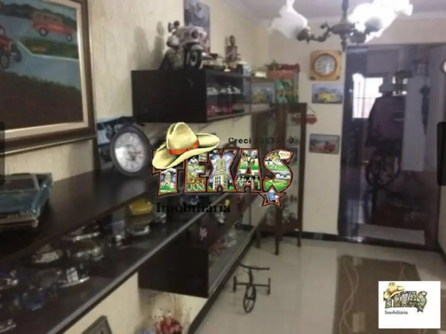 Foto 3 de Sobrado com 3 quartos à venda, 250m2 em Cidade Antônio Estevão de Carvalho, São Paulo - SP