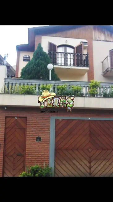 Foto 1 de Sobrado com 3 quartos à venda, 256m2 em Chora Menino, São Paulo - SP