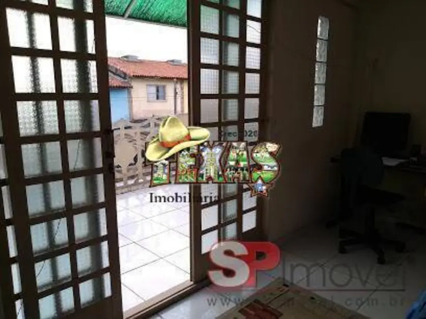 Foto 8 de Sobrado com 3 quartos à venda, 200m2 em Artur Alvim, São Paulo - SP