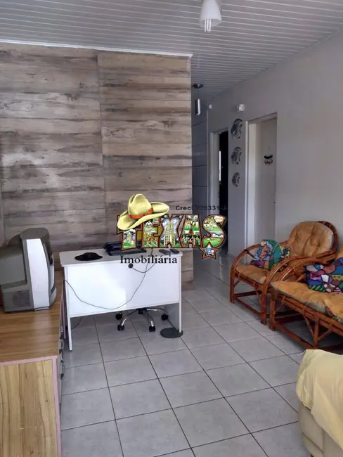 Foto 4 de Casa com 3 quartos à venda, 185m2 em Itanhaem - SP