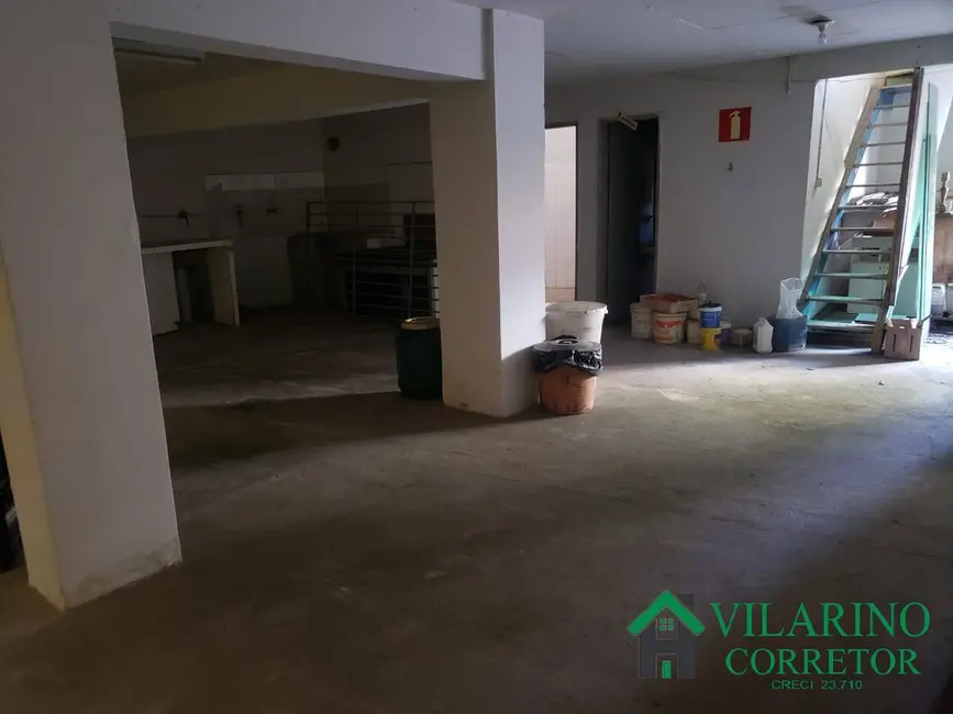 Armazém / Galpão à venda, 400m2 em Colégio Batista, Belo Horizonte - MG - imagem 9 Foto 9 de Armazém / Galpão à venda, 400m2 em Colégio Batista, Belo Horizonte - MG