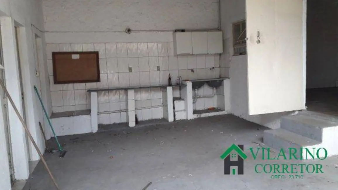 Armazém / Galpão para alugar, 300m2 em Graça, Belo Horizonte - MG - imagem 5 Foto 5 de Armazém / Galpão para alugar, 300m2 em Graça, Belo Horizonte - MG