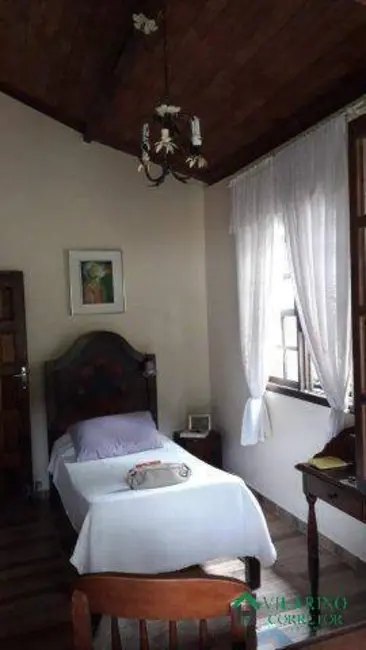 Foto 6 de Sítio / Rancho com 5 quartos à venda, 200m2 em Caete - MG