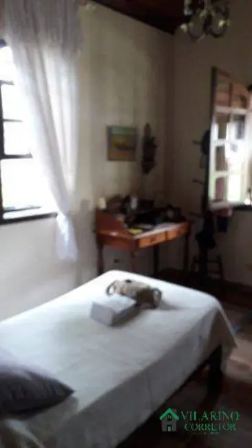 Foto 9 de Sítio / Rancho com 5 quartos à venda, 200m2 em Caete - MG