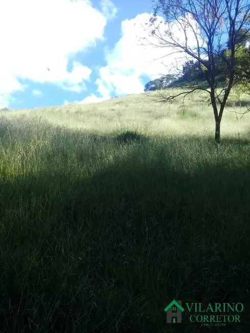 Sítio / Rancho com 3 quartos à venda, 250m2 em Conceicao Do Mato Dentro - MG - imagem 6 Foto 6 de Sítio / Rancho com 3 quartos à venda, 250m2 em Conceicao Do Mato Dentro - MG