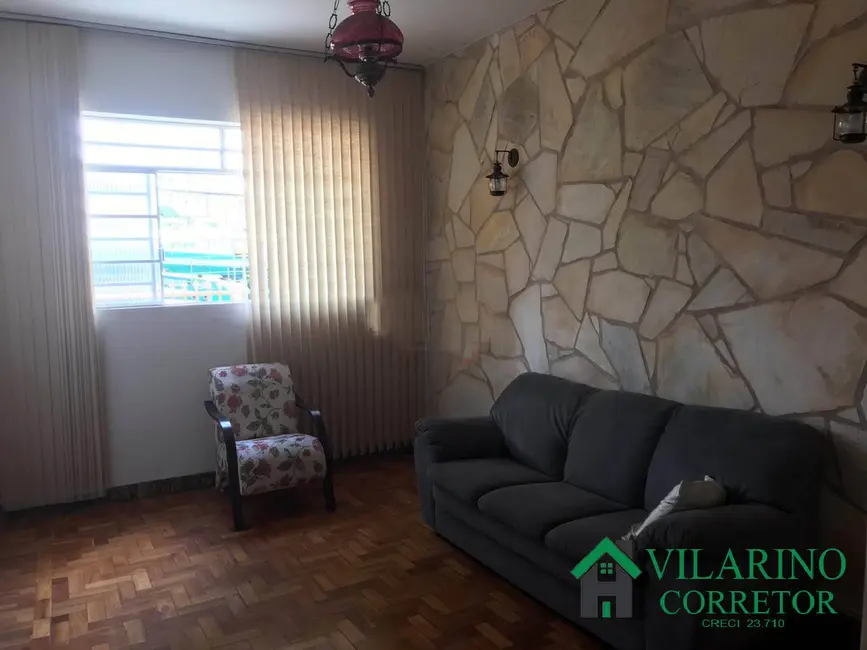 Casa com 7 quartos à venda, 198m2 em Colégio Batista, Belo Horizonte - MG - imagem 7 Foto 7 de Casa com 7 quartos à venda, 198m2 em Colégio Batista, Belo Horizonte - MG