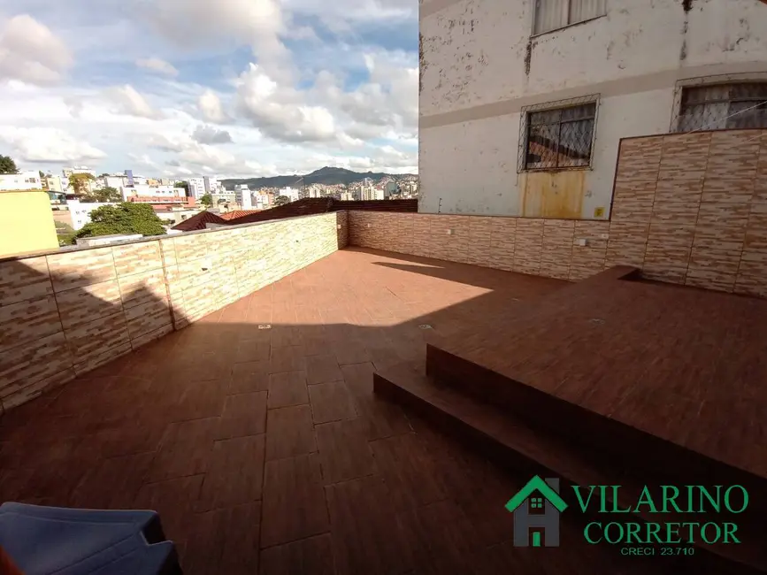 Casa com 4 quartos à venda, 226m2 em Floresta, Belo Horizonte - MG - imagem 4 Foto 4 de Casa com 4 quartos à venda, 226m2 em Floresta, Belo Horizonte - MG
