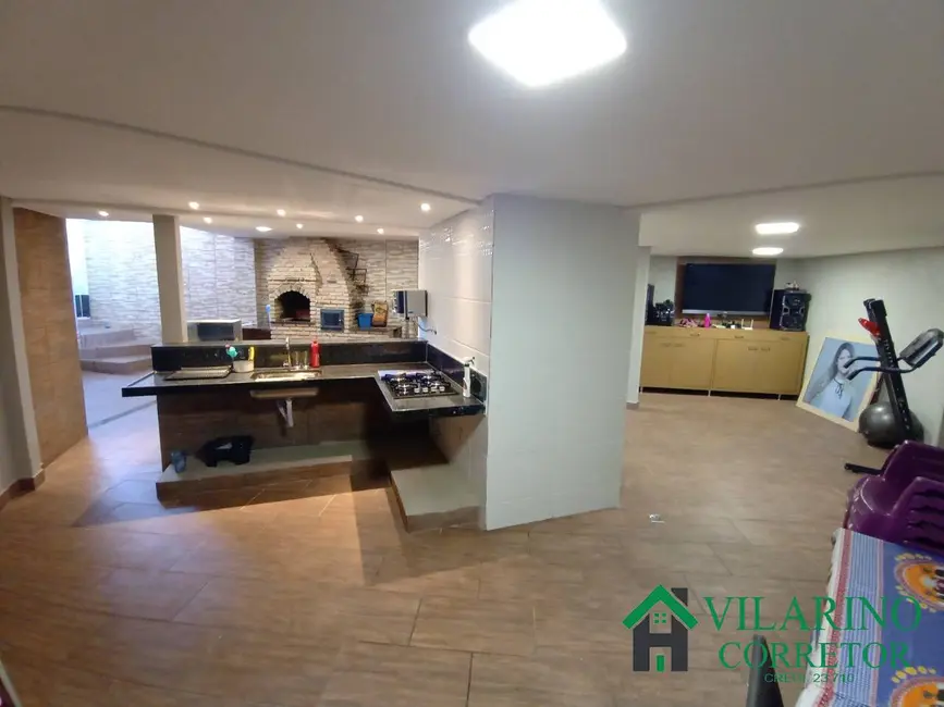 Casa com 4 quartos à venda, 226m2 em Floresta, Belo Horizonte - MG - imagem 5 Foto 5 de Casa com 4 quartos à venda, 226m2 em Floresta, Belo Horizonte - MG