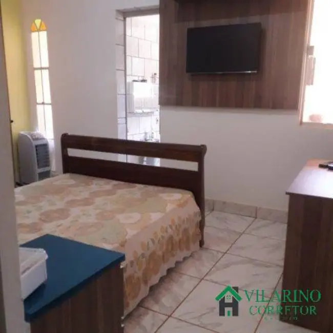 Foto 4 de Casa de Condomínio com 3 quartos à venda, 200m2 em Felixlandia - MG