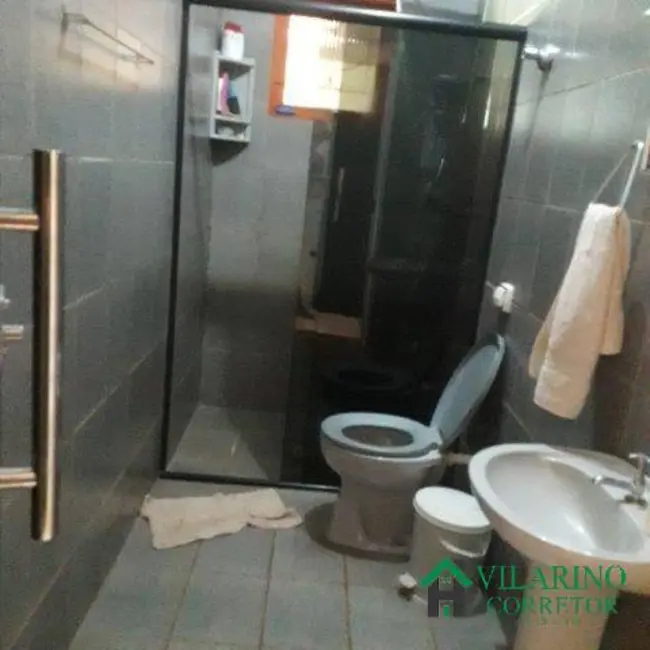 Foto 3 de Casa de Condomínio com 3 quartos à venda, 200m2 em Felixlandia - MG