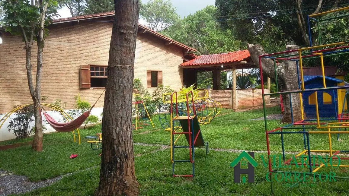 Sítio / Rancho com 9 quartos à venda, 560m2 em Esmeraldas - MG - imagem 7 Foto 7 de Sítio / Rancho com 9 quartos à venda, 560m2 em Esmeraldas - MG