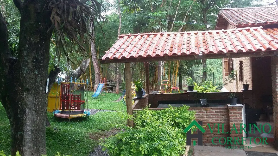 Sítio / Rancho com 9 quartos à venda, 560m2 em Esmeraldas - MG - imagem 8 Foto 8 de Sítio / Rancho com 9 quartos à venda, 560m2 em Esmeraldas - MG