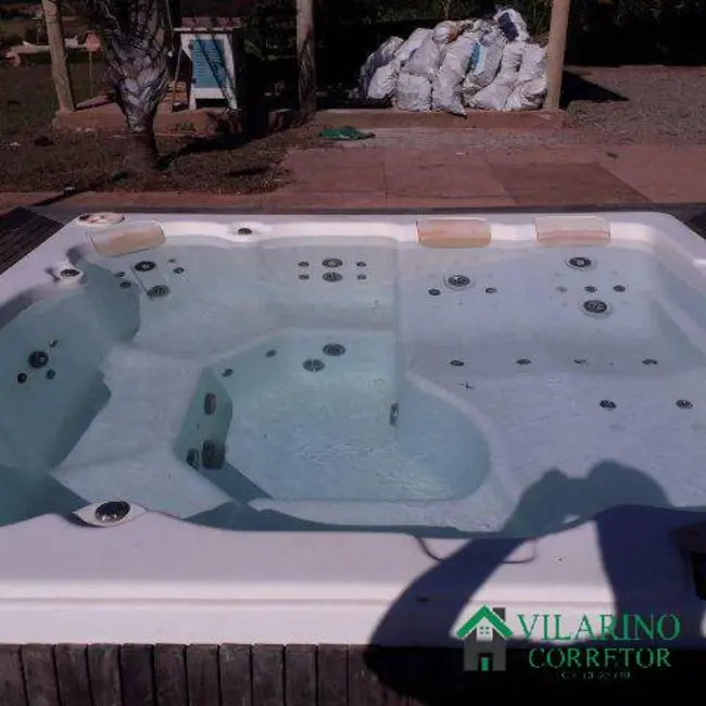 Sítio / Rancho com 5 quartos à venda, 750m2 em Prudente De Morais - MG - imagem 9 Foto 9 de Sítio / Rancho com 5 quartos à venda, 750m2 em Prudente De Morais - MG