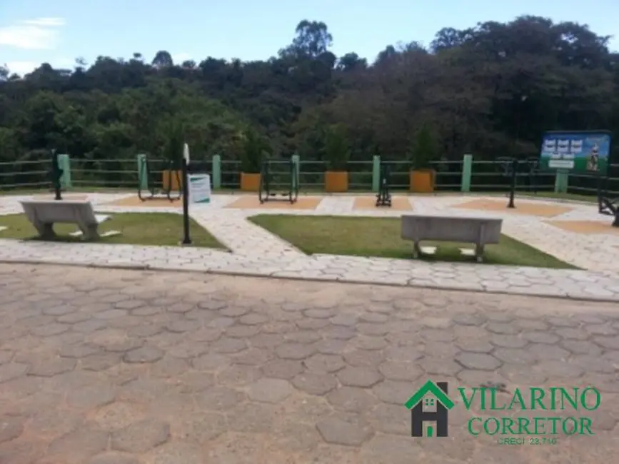 Sítio / Rancho à venda, 1000m2 em Jaboticatubas - MG - imagem 3 Foto 3 de Sítio / Rancho à venda, 1000m2 em Jaboticatubas - MG