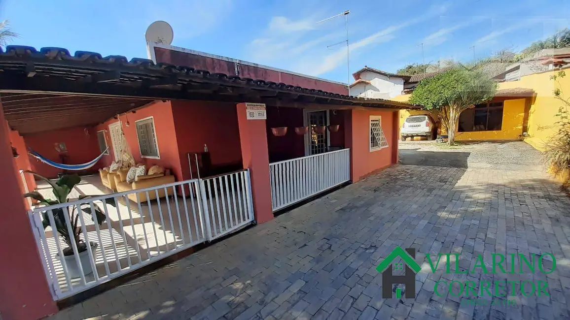 Sítio / Rancho com 3 quartos à venda, 1068m2 em Pedro Leopoldo - MG - imagem 8 Foto 8 de Sítio / Rancho com 3 quartos à venda, 1068m2 em Pedro Leopoldo - MG