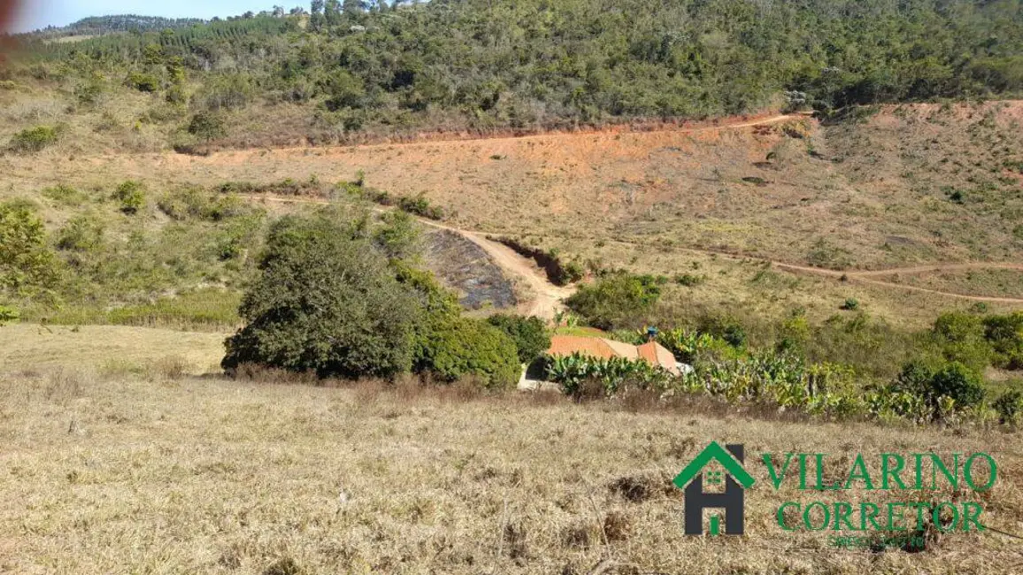 Foto 3 de Fazenda / Haras com 3 quartos à venda, 200m2 em Pecanha - MG