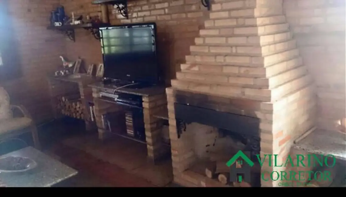 Sítio / Rancho com 3 quartos à venda, 600m2 em Jaboticatubas - MG - imagem 8 Foto 8 de Sítio / Rancho com 3 quartos à venda, 600m2 em Jaboticatubas - MG