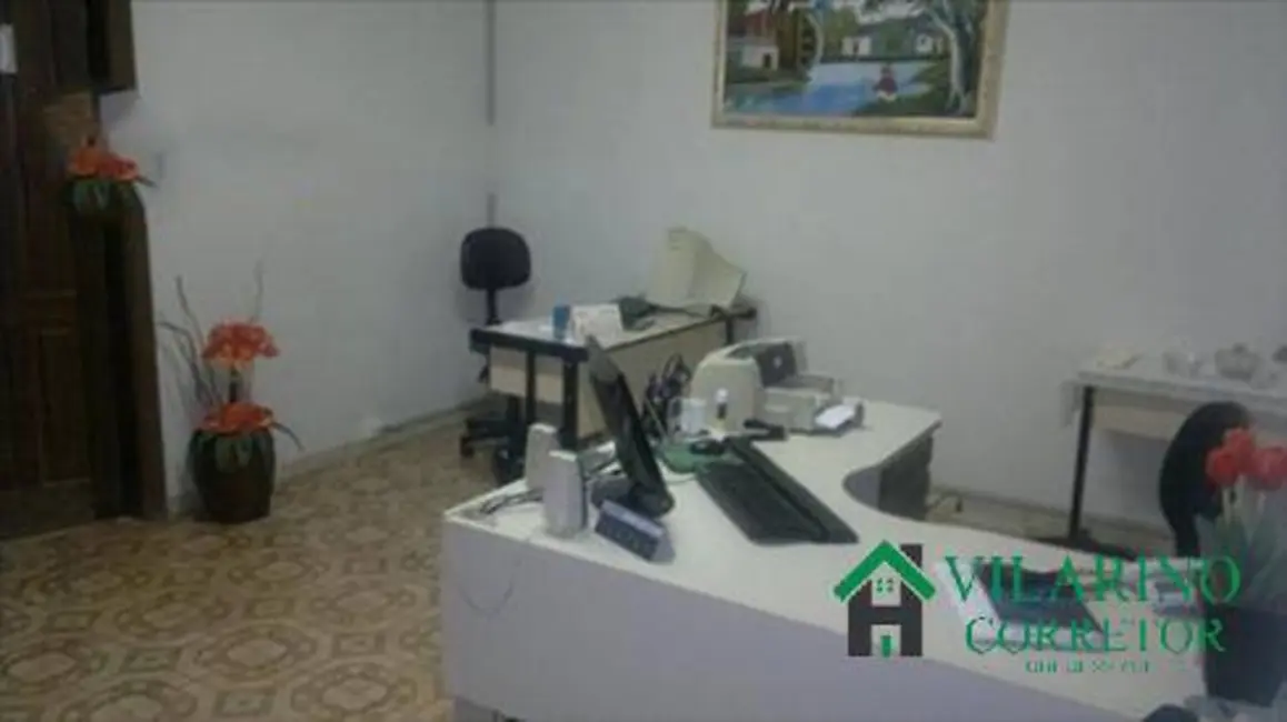 Casa com 6 quartos à venda em Centro, Pedro Leopoldo - MG - imagem 5 Foto 5 de Casa com 6 quartos à venda em Centro, Pedro Leopoldo - MG