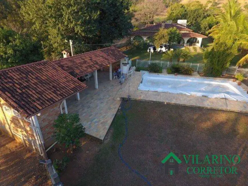 Fazenda / Haras com 6 quartos à venda, 400m2 em Centro, Pedro Leopoldo - MG - imagem 9 Foto 9 de Fazenda / Haras com 6 quartos à venda, 400m2 em Centro, Pedro Leopoldo - MG